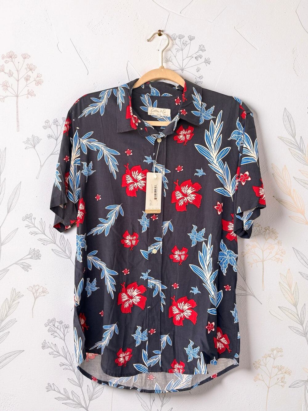 Cotton & Co Mens S Hawaiian Shirt NWT 100% Viscose Tropical Floral Button Up